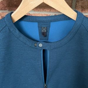 Lululemon Men’s Lab Refract Jacket Rare XL Carbon Blue